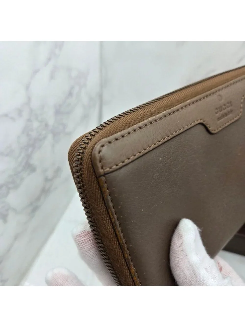 ★SOLD★ Gucci Logo Zip Around Wallet Bamboo Brown - Picture 5 of 13
